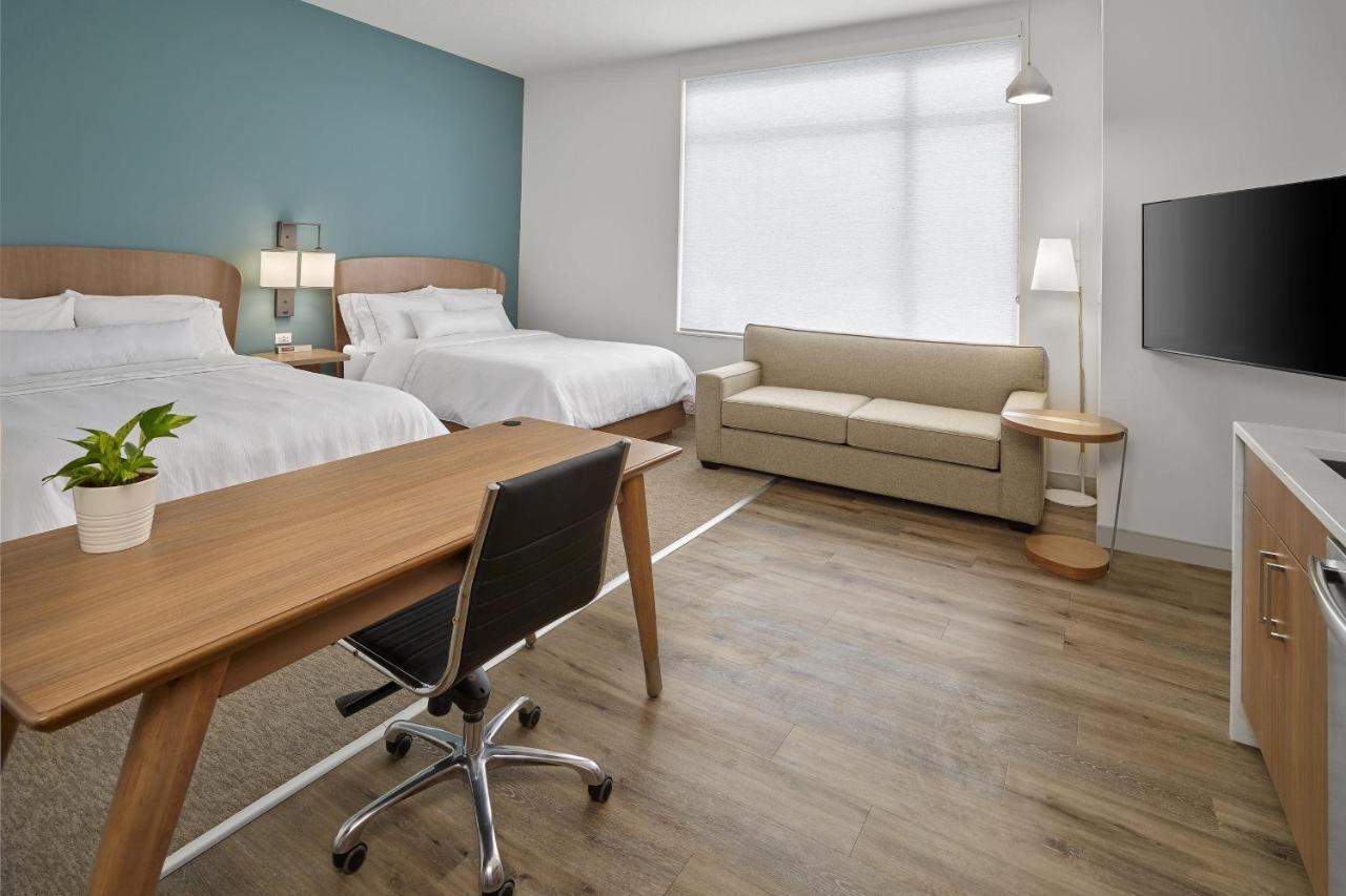 Готель Element Edmonton West Екстер'єр фото